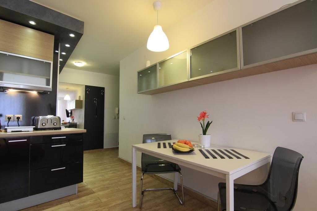 Stay Nexus Galaxy Center Sofia Ruang foto